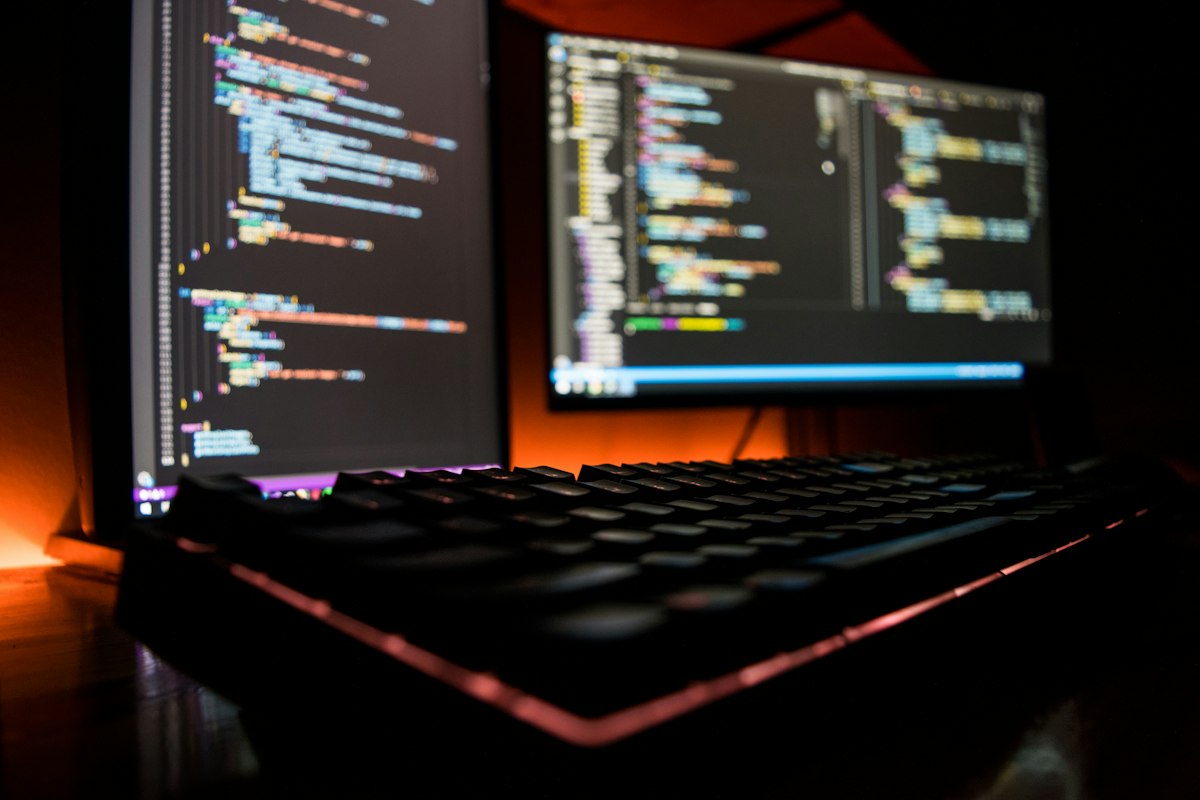 Refatoração segura sem parar a entrega: técnicas para modernizar código em produção