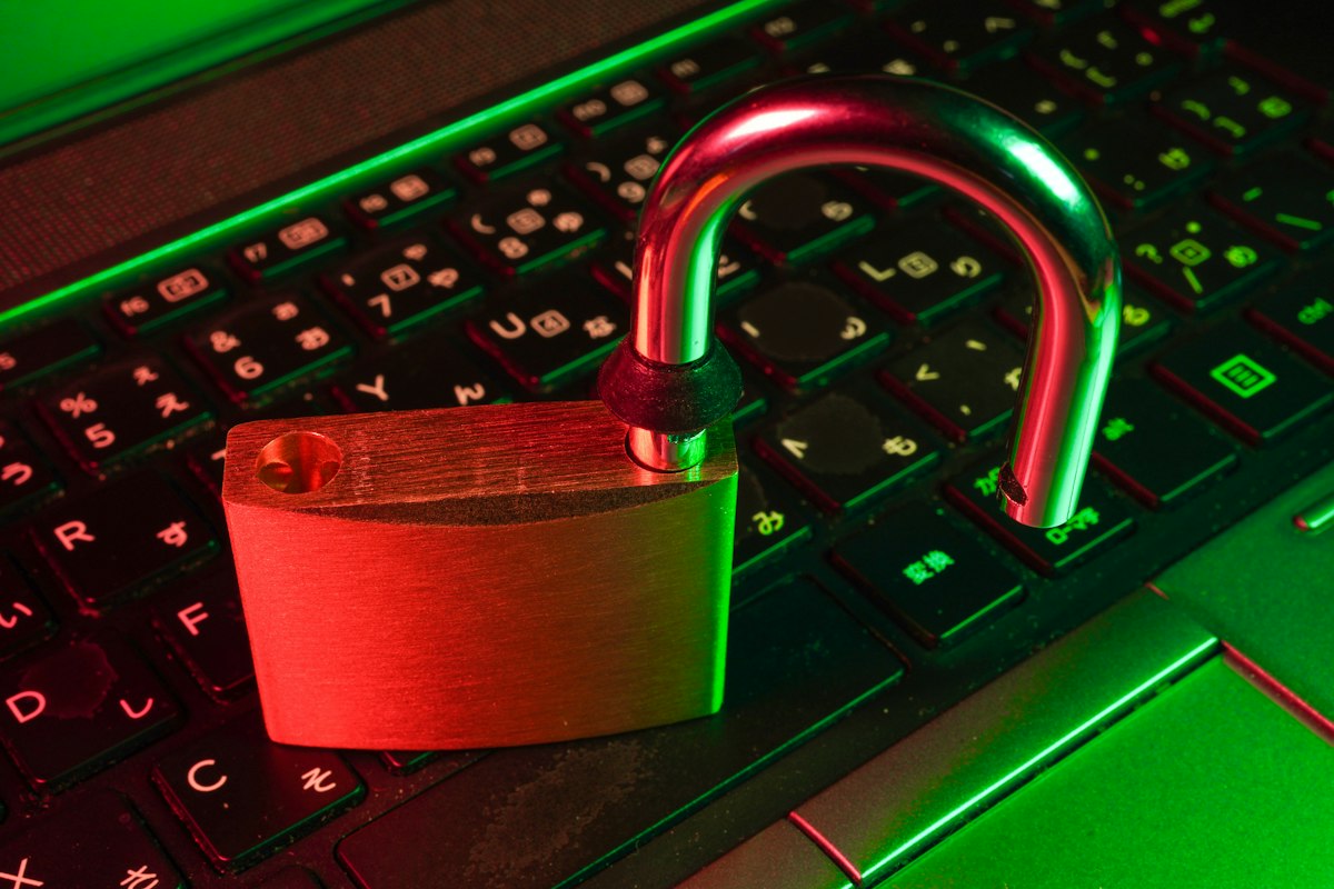 Gestão de identidade e acesso: como IAM mal configurado vira a maior vulnerabilidade